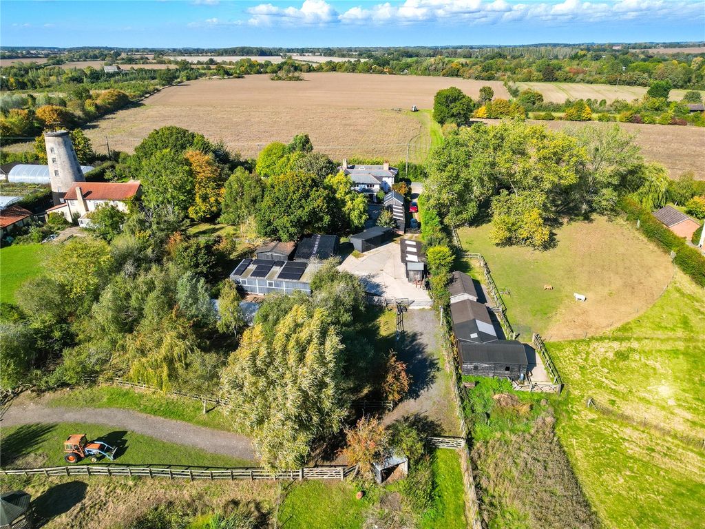 Property photo 2 of 36 Aerial