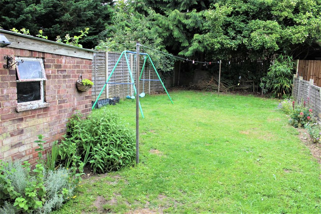 Property photo 3 of 11