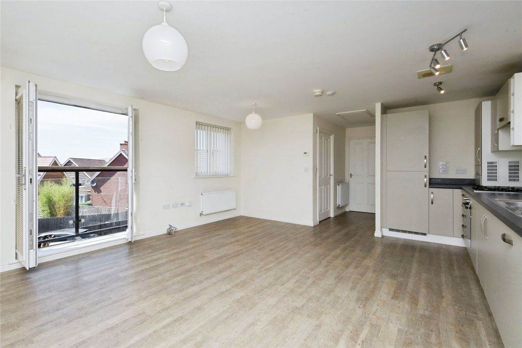 Property photo 2 of 9 Picture No. 09