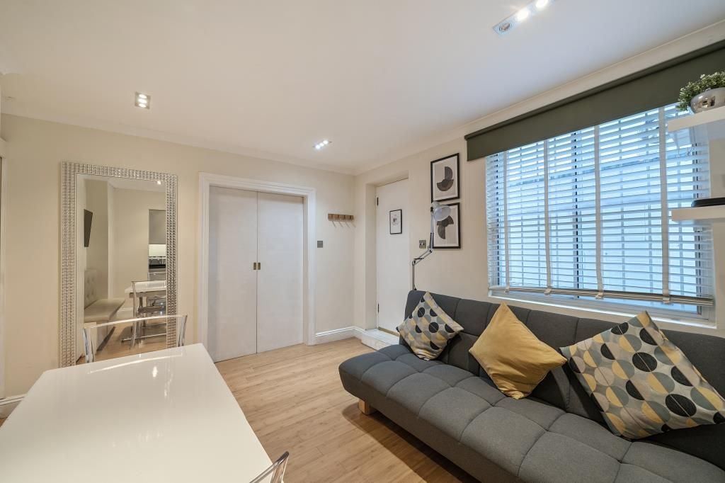 Property photo 2 of 14 Reception Room