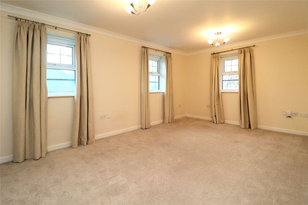 Property photo 3 of 8 Picture No. 03