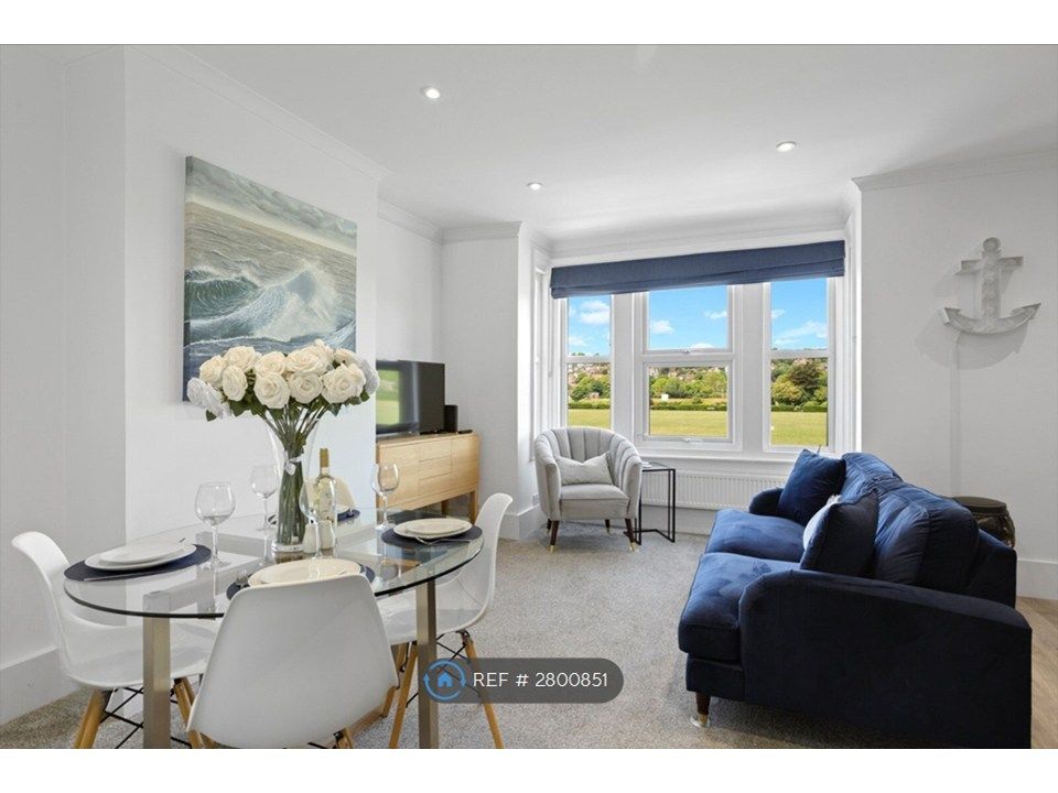 Property photo 1 of 12 Living Room With Bay Window To Front