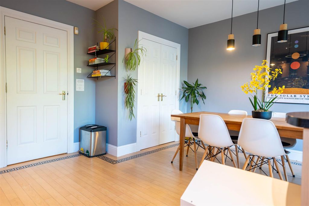 Additional image 10 of 4 bed property for saleGraybank Road, Perth PH2