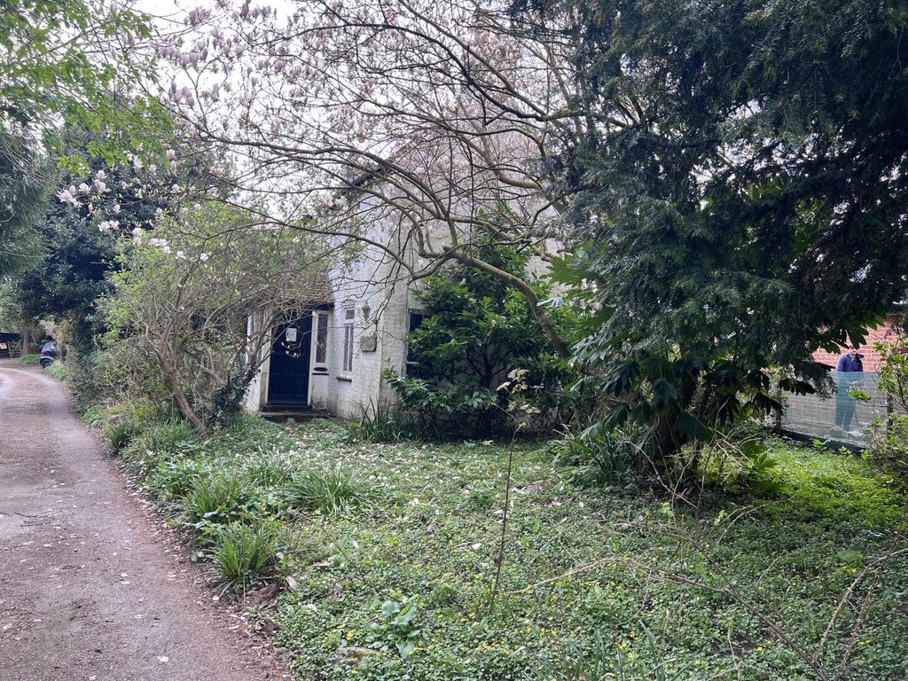 Property photo 2 of 27 Photo 29