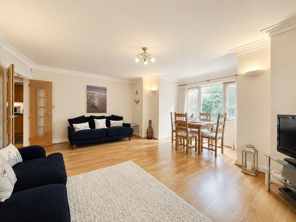 Property photo 3 of 13