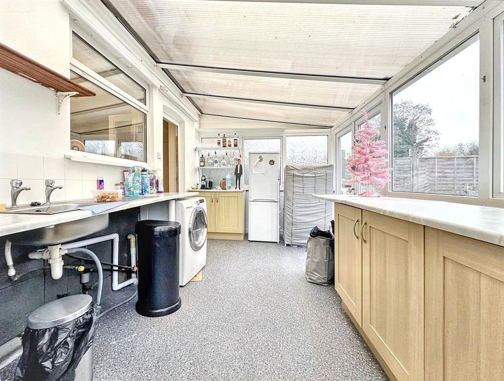 Property photo 3 of 7 K9Pt9I7D0Cnquerh_Xrlw 1.Jpg