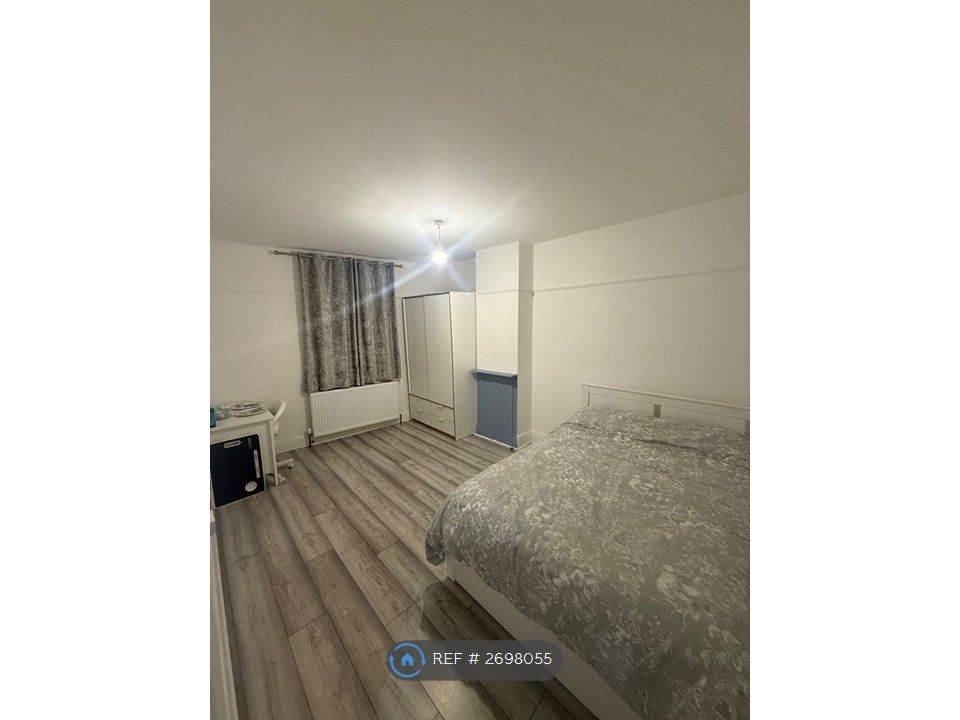 Property photo 3 of 3