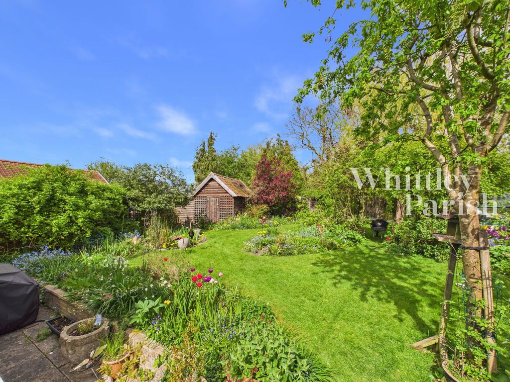 Property photo 2 of 18