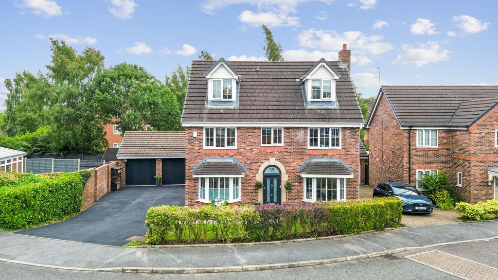 Property photo 1 of 66