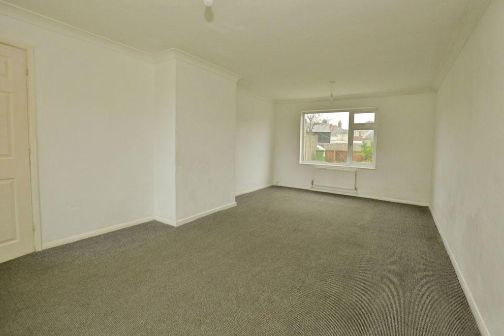 Property photo 2 of 13 Pbox-Img.Jpg