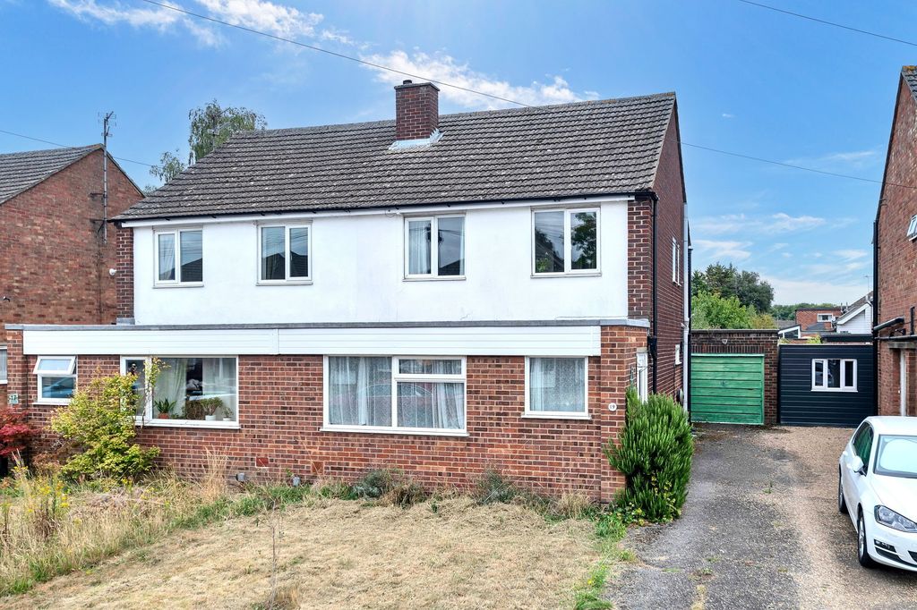 Property photo 1 of 12