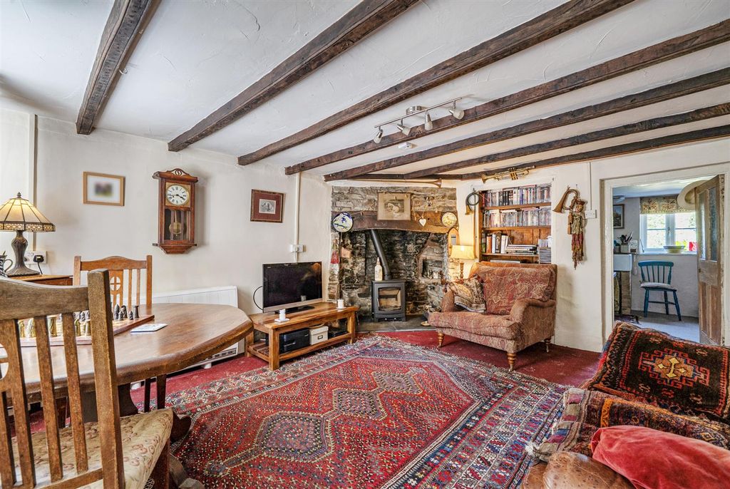 Property photo 3 of 18 1488941-9-6A55593Eb2306.Jpg
