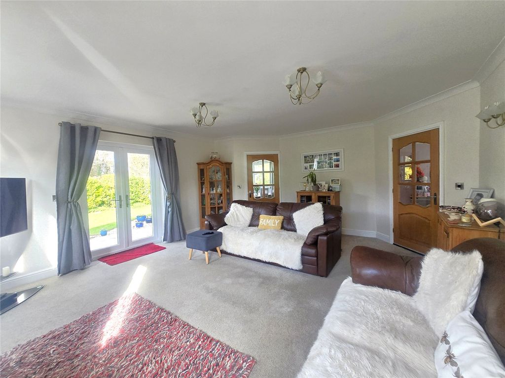 Property photo 2 of 25 Picture No. 25