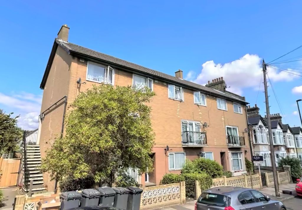 Property photo 1 of 2 Morgan House Fron...