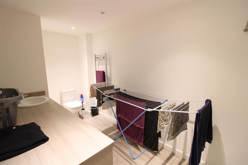 Additional image 5 of 3 bed property to rent71 Arctic Road, Cowes, Isle Of Wight PO31