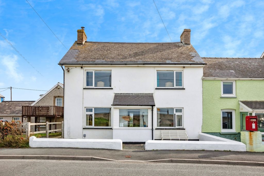 Property photo 1 of 28 Photo