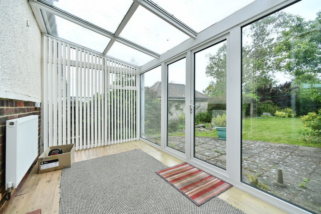 Property photo 3 of 23