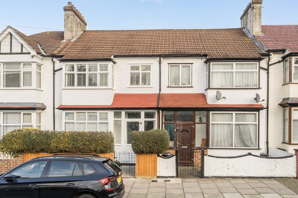 Property photo 1 of 8