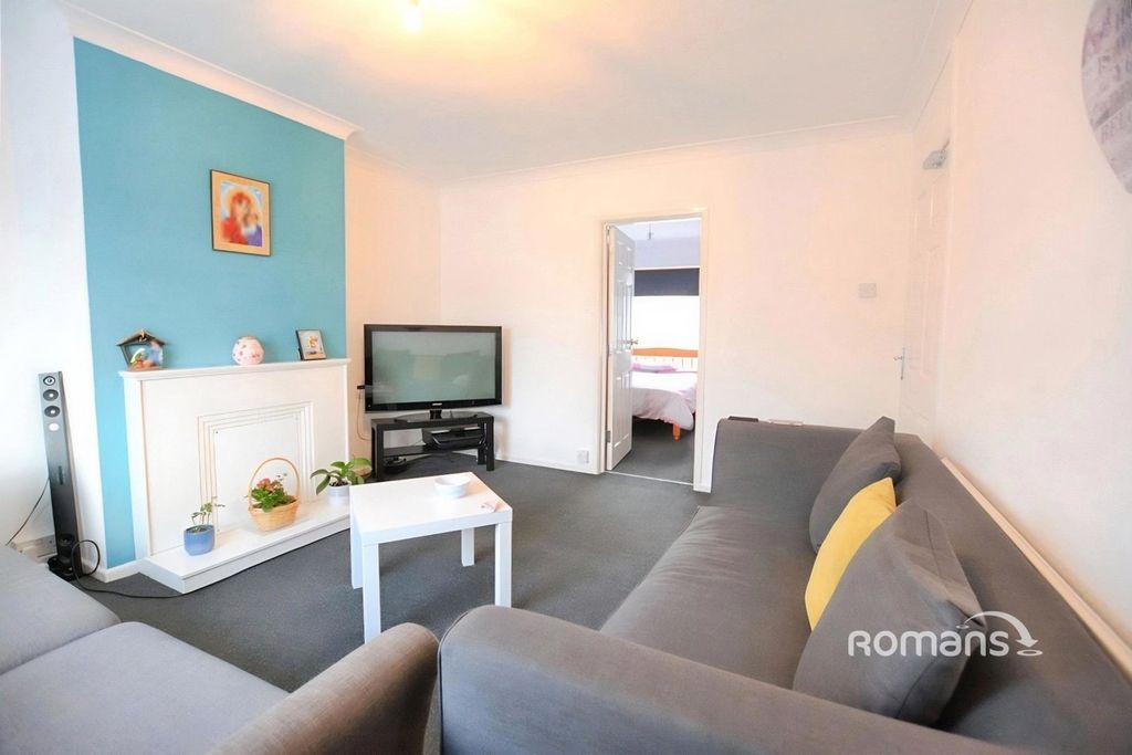 Property photo 2 of 11 Pbox-Img.Jpg