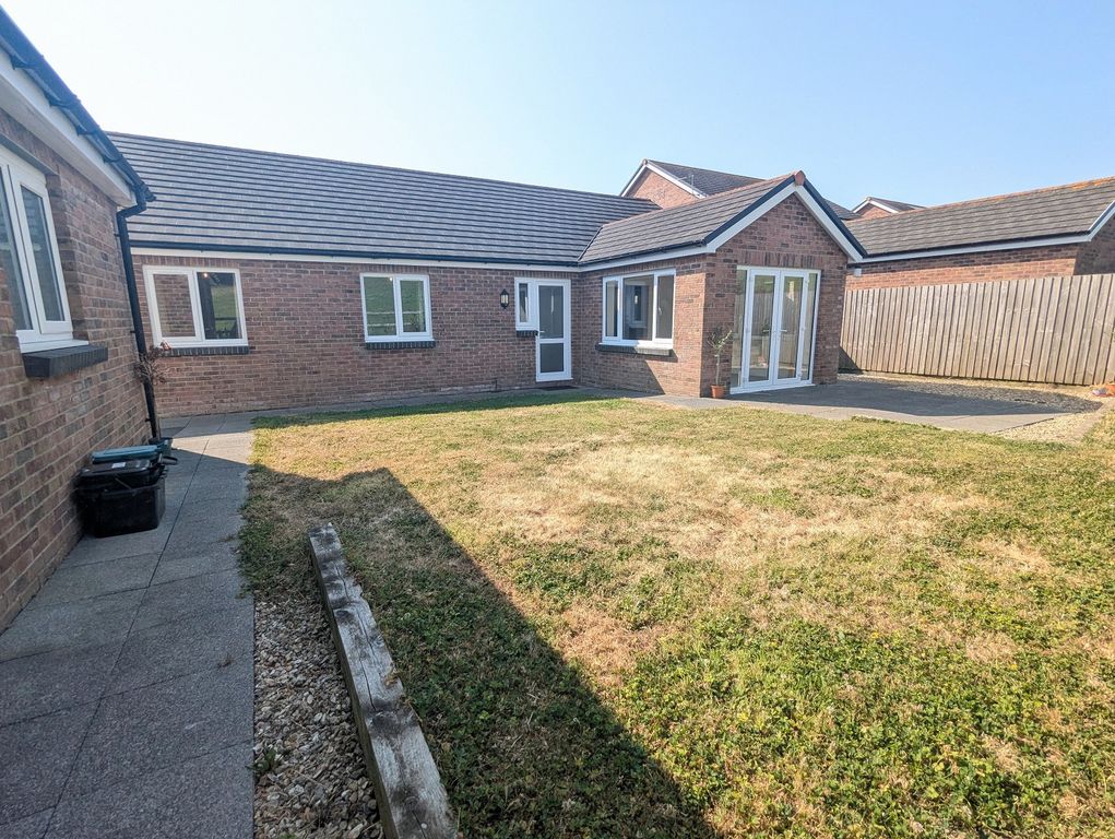 Property photo 3 of 20 Not Specified