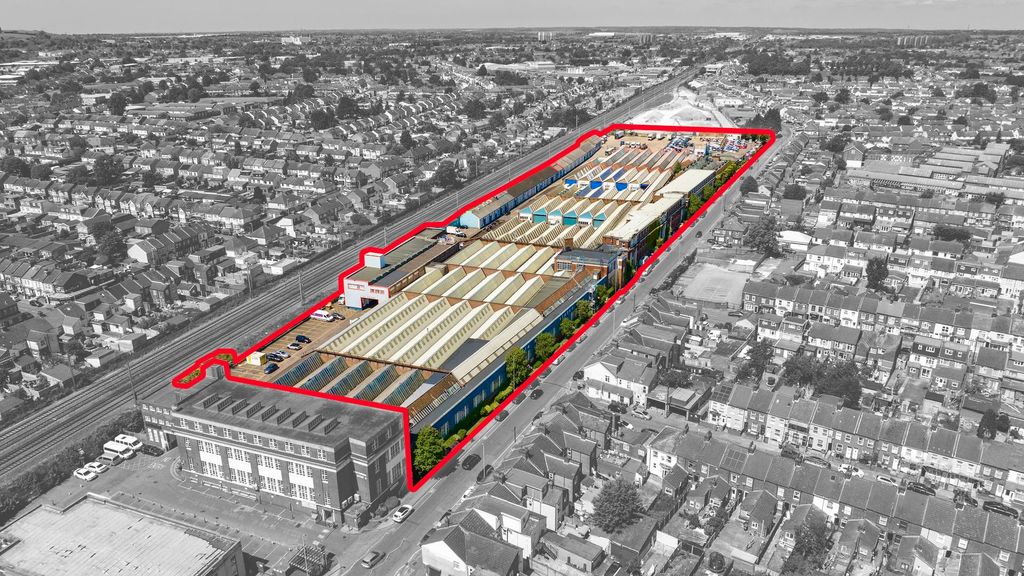 Property photo 3 of 3 5A.Jpg