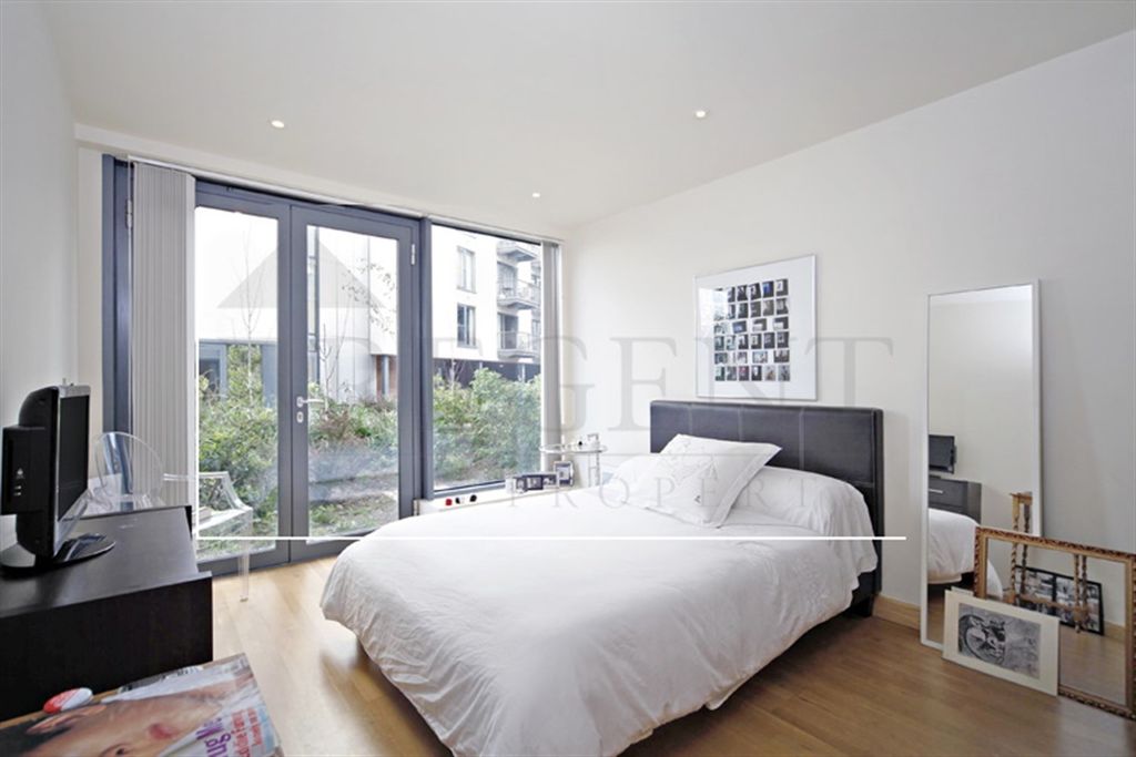 Property photo 3 of 5 Bedroom View