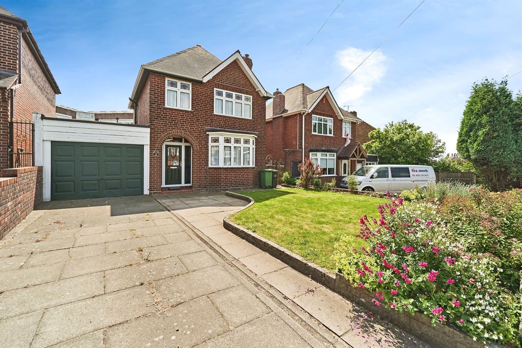 Property photo 1 of 19