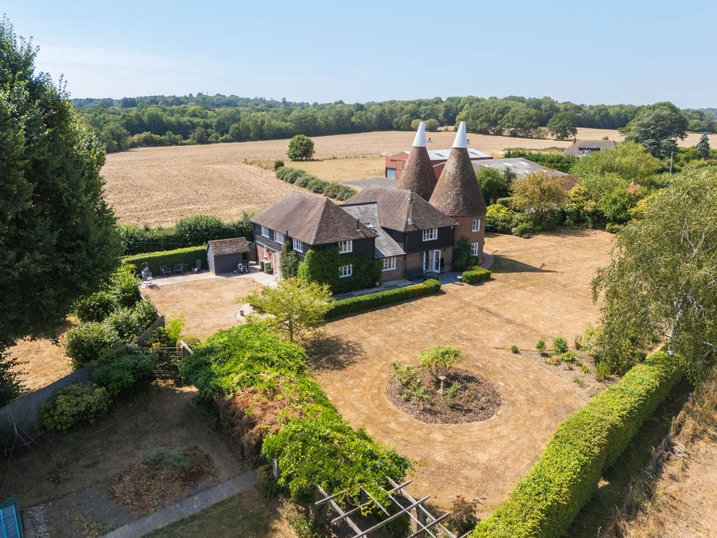 Property photo 1 of 29