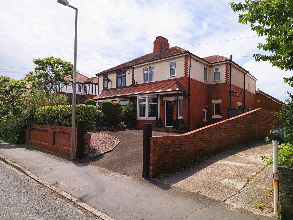 Property photo 1 of 36