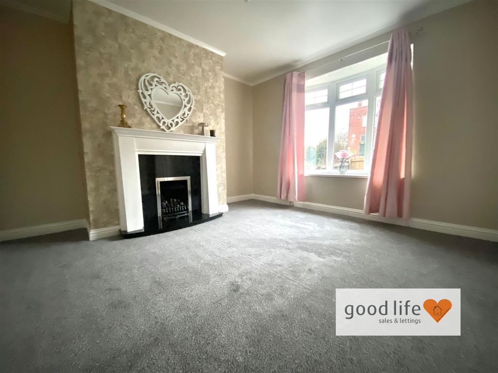 Property photo 2 of 10 20260120_125223593_Ios433Hyltonroad.Jpg