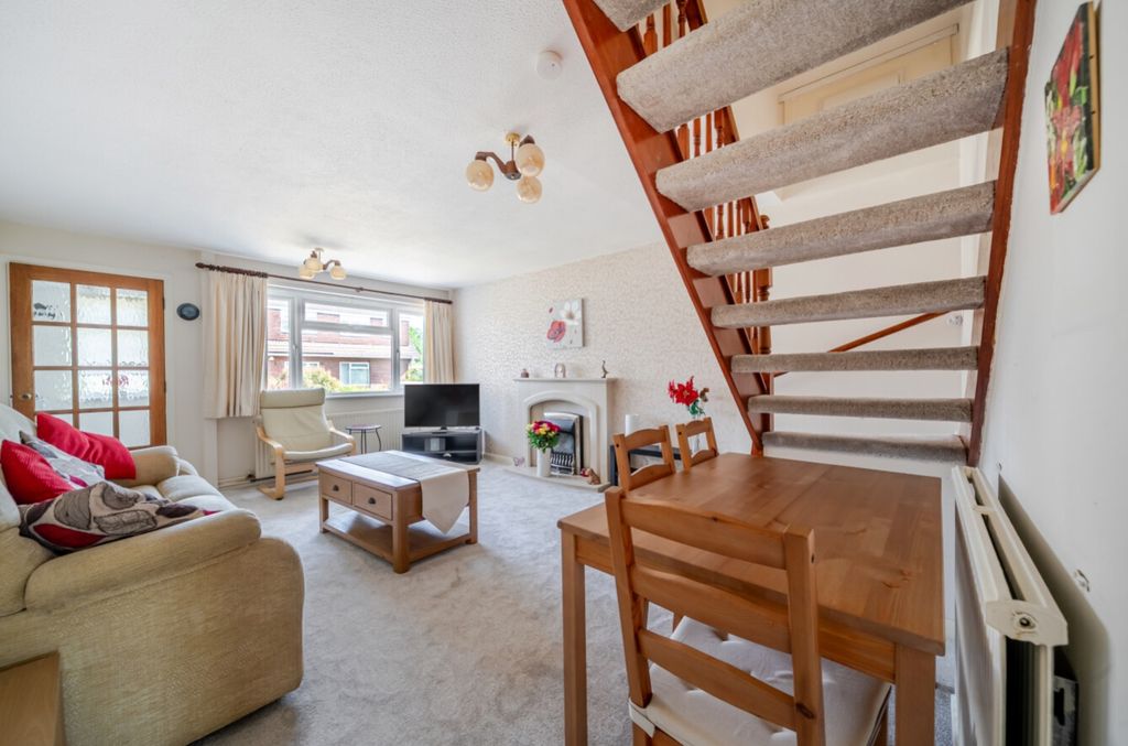 Property photo 2 of 25 1487682-12-6A50d3Df53314