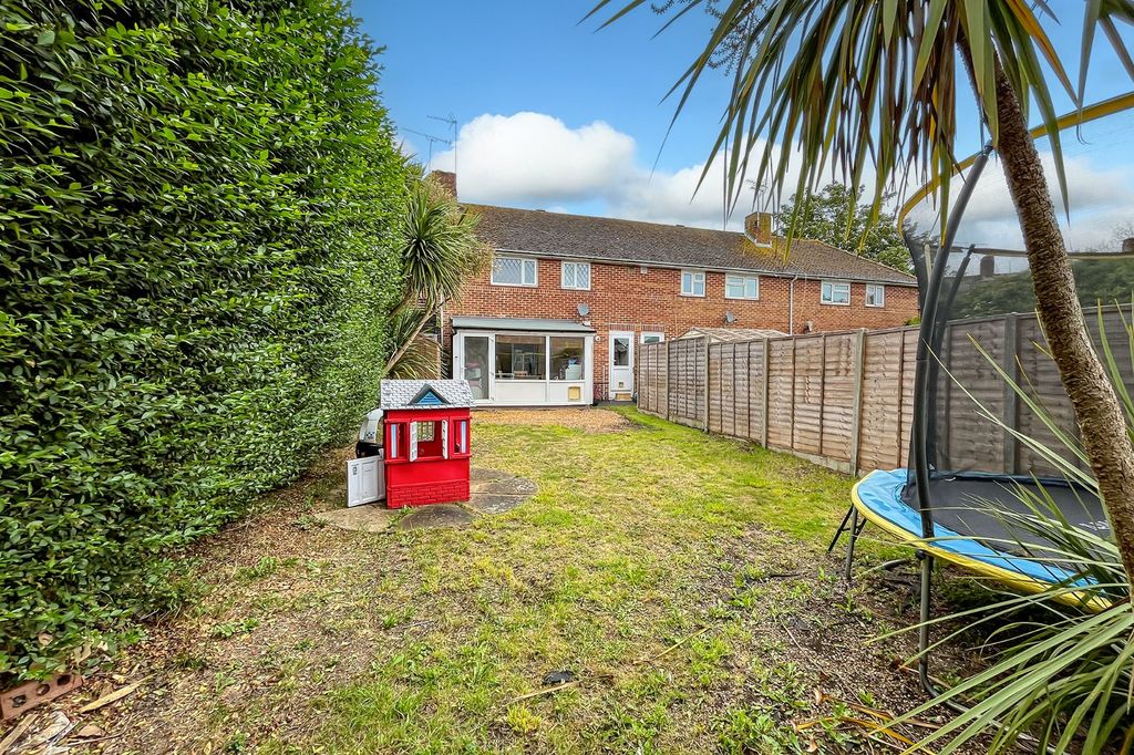 Property photo 2 of 13 Picture No. 11