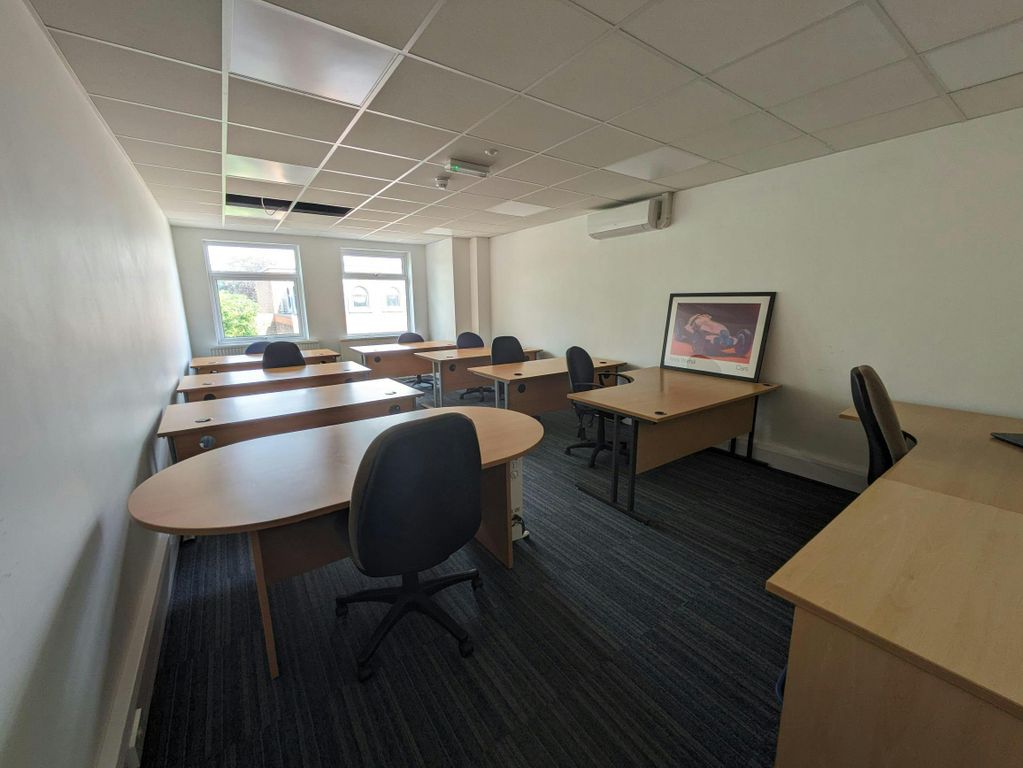 Property photo 2 of 3 1000005856.Jpg