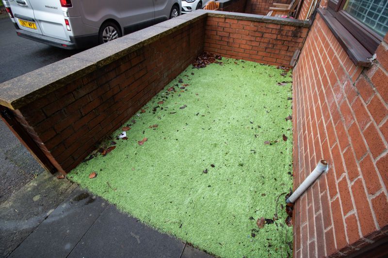 Property photo 2 of 15 Front Garden