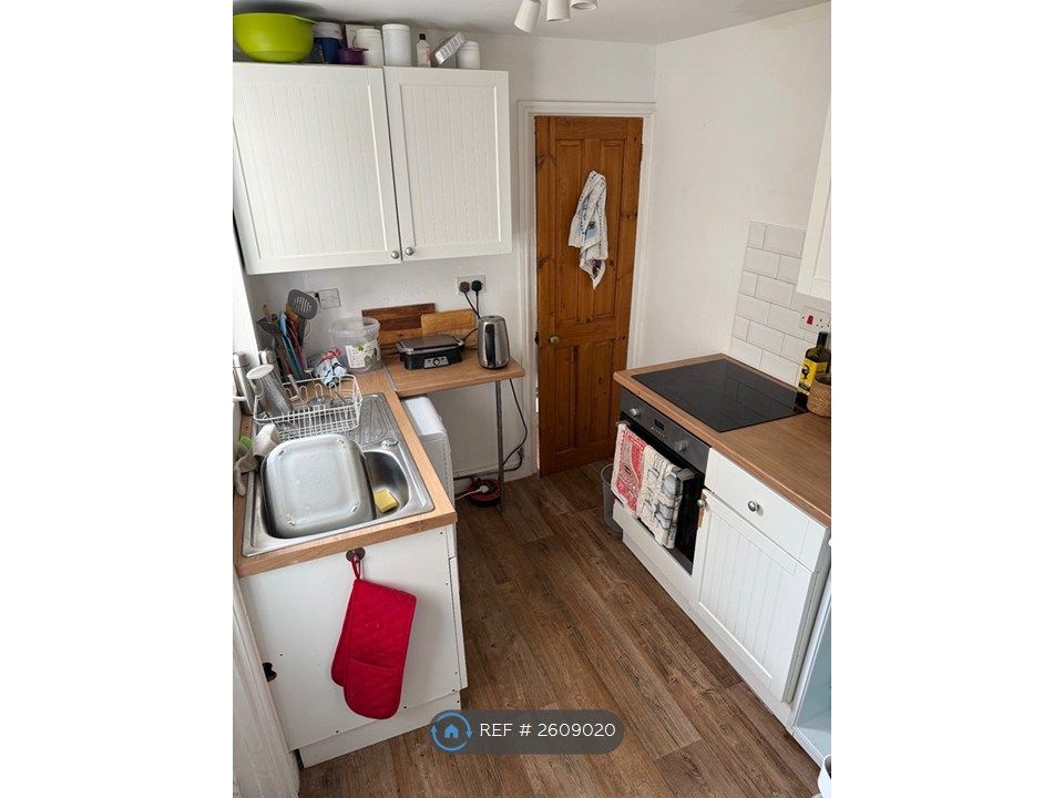 Property photo 3 of 8