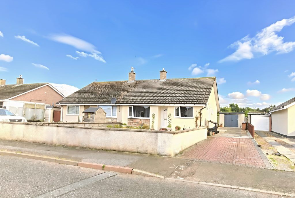 Property photo 1 of 15