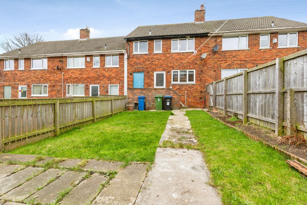 Property photo 2 of 15