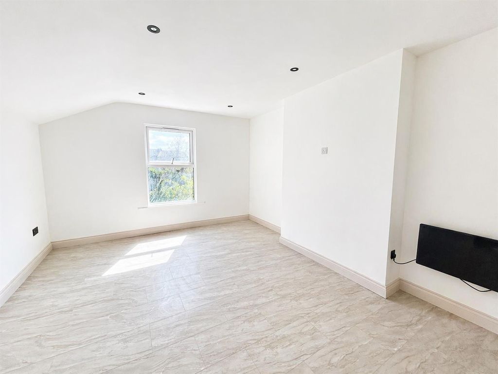 Property photo 3 of 5 3.Png