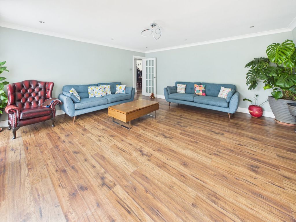Property photo 3 of 18 Reception Room