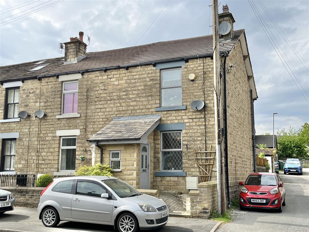 Property photo 1 of 12 Front View