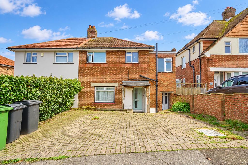 Property photo 1 of 25 025A854F-Bd62-47B7-A0c1-67Efa6161215.Png