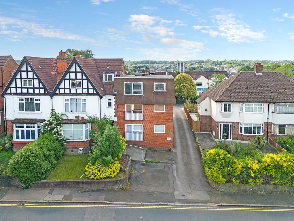 Property photo 3 of 13