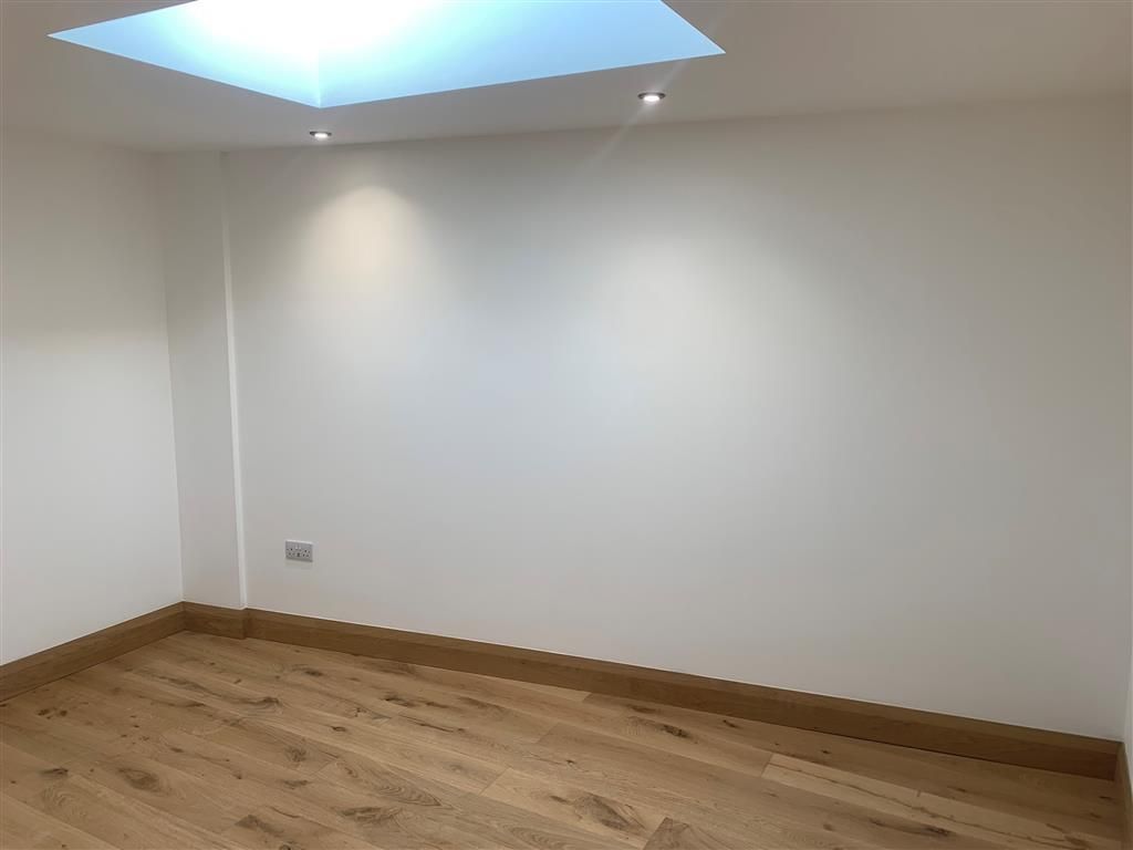 Property photo 2 of 5 Image