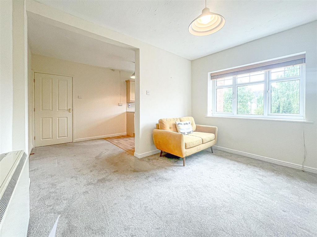 Property photo 2 of 20 Image 12.Jpg