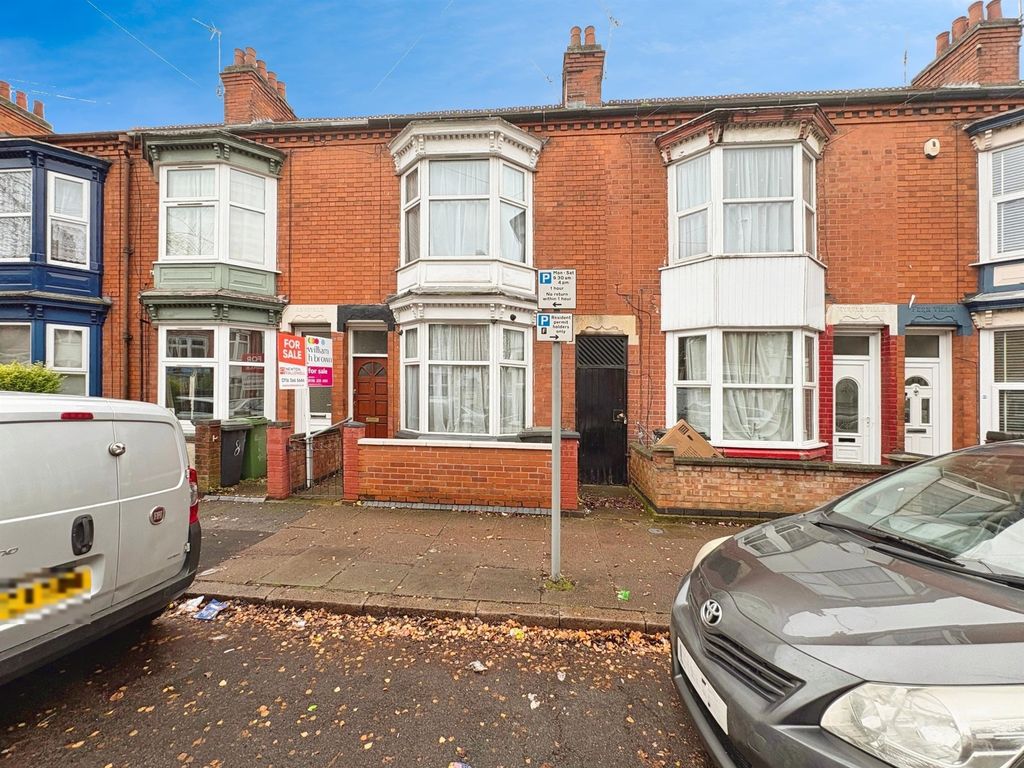 Property photo 2 of 19