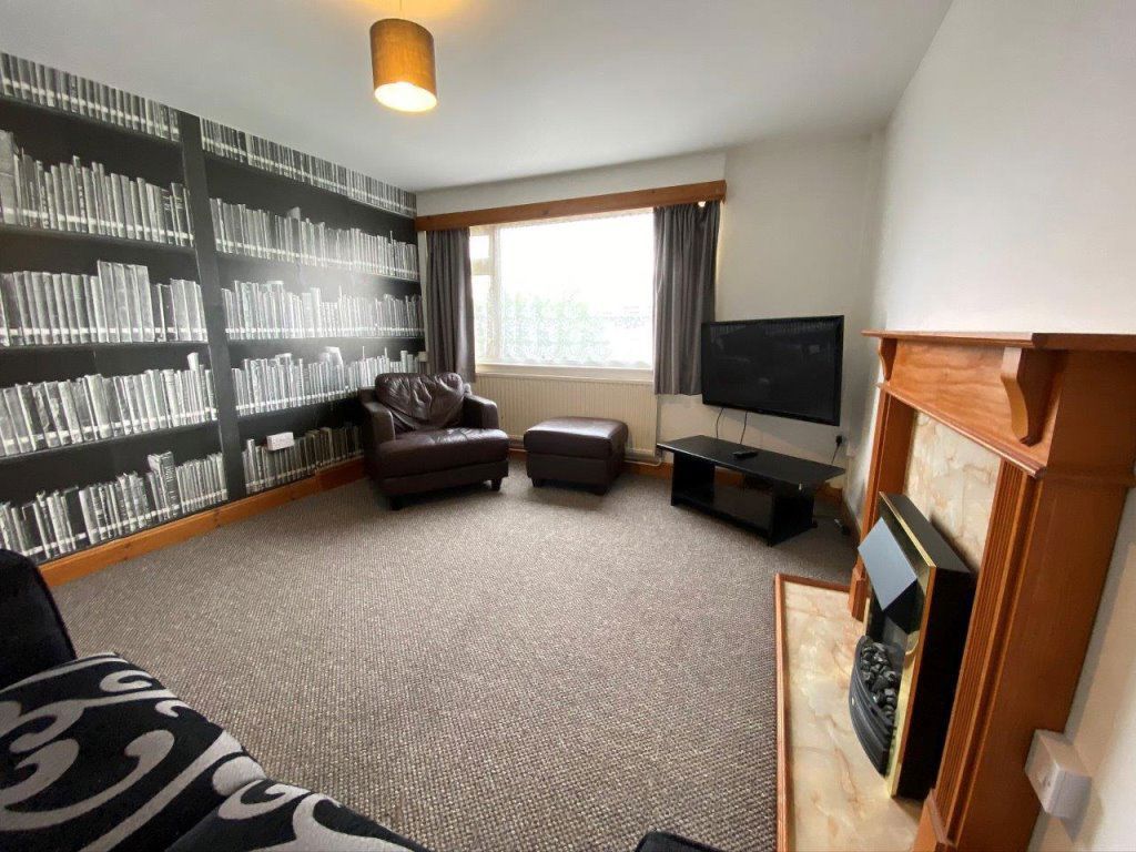 Property photo 1 of 25