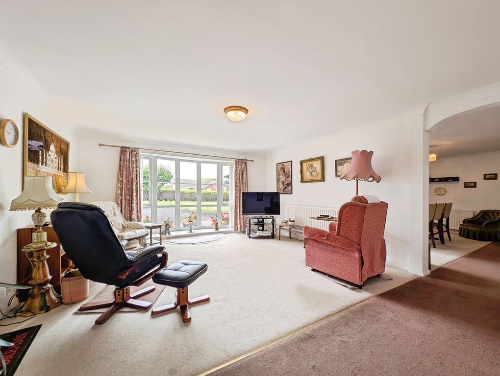 Property photo 3 of 19 Reception Room