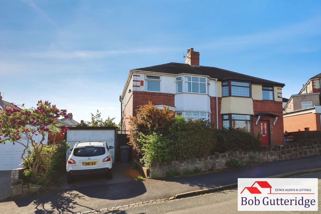 Property photo 1 of 18 Pbox-Img.Jpg