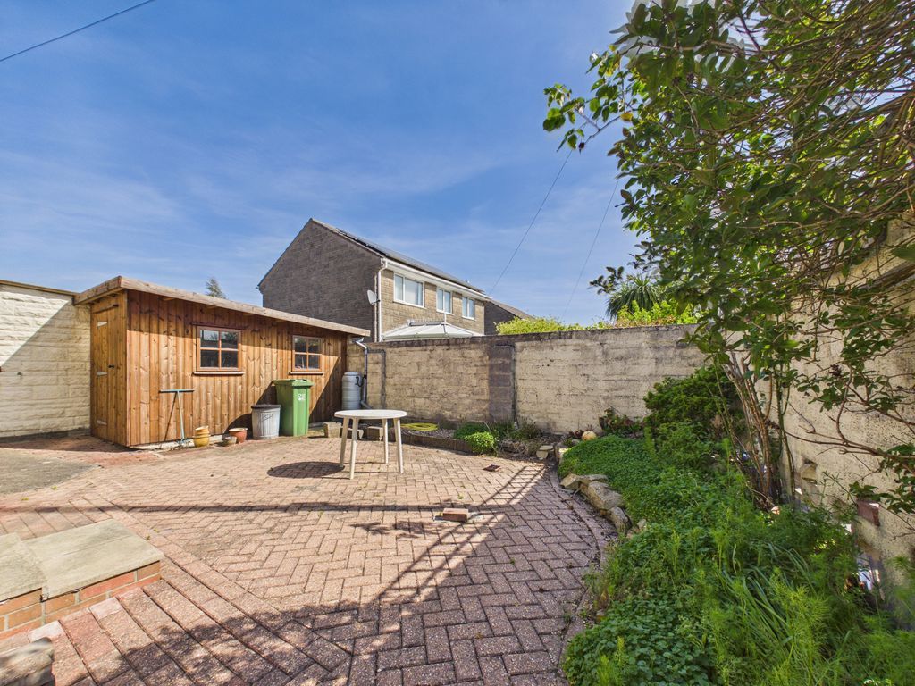 Property photo 2 of 12 Photo 12
