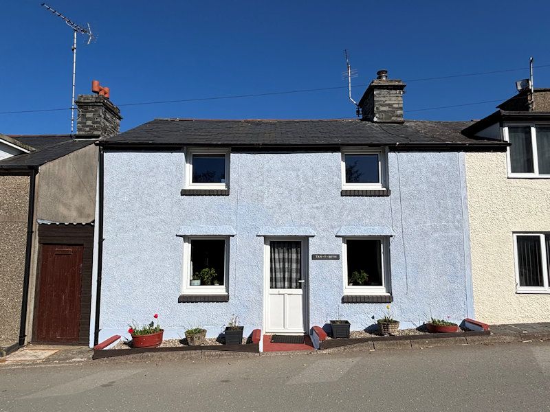 Property photo 1 of 41
